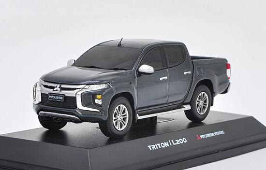 mitsubishi l200 diecast model