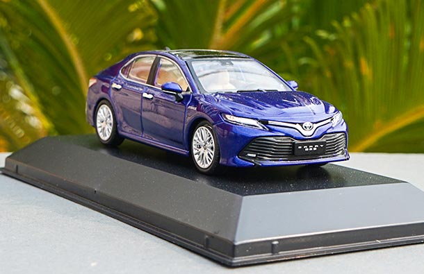 2018 toyota camry diecast